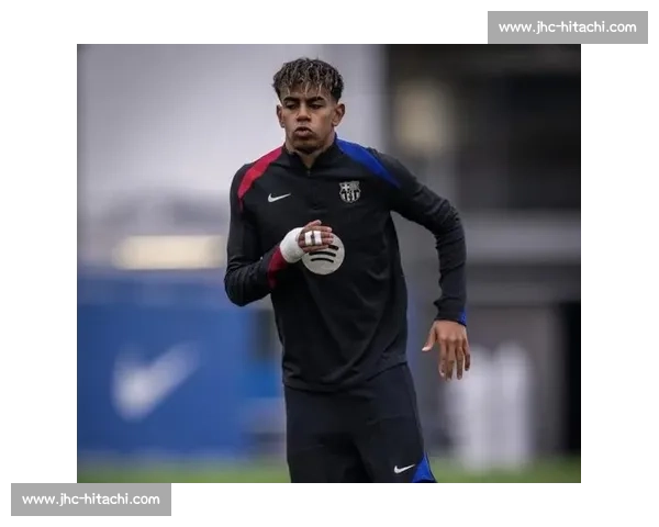 亚马尔：巴萨无人敢质疑的 18 岁核心？